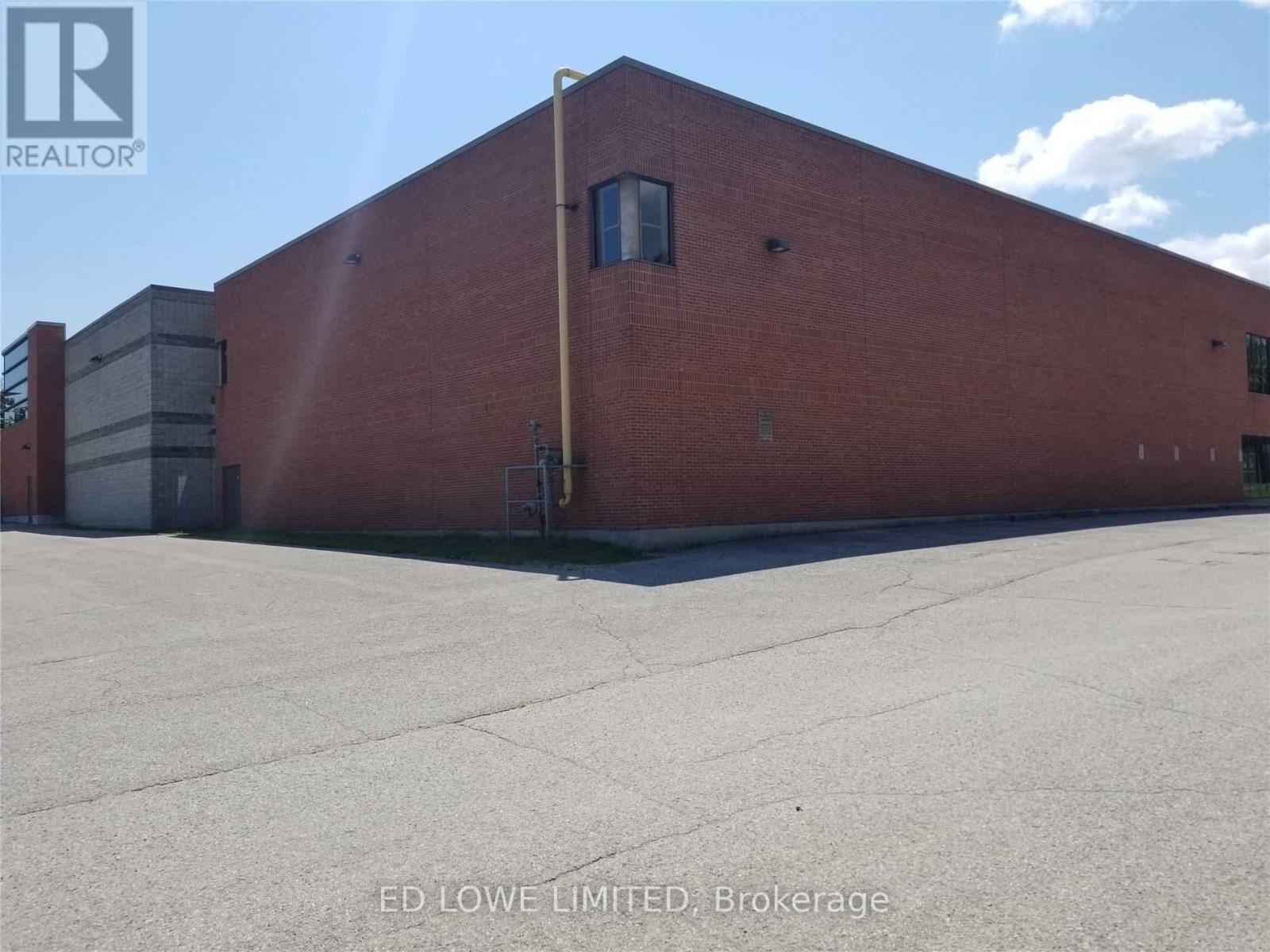 #206 -300 Peter St N, Orillia, Ontario  L3V 5A2 - Photo 7 - S6017217